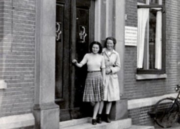 1943, Truus en Freddie bij Evacuatie Ziekenhuis Twenthe.